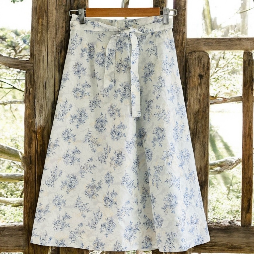 LONE FEATHER PERIWINKLE EMBROIDERED FLORAL KIDS SKIRT NWT